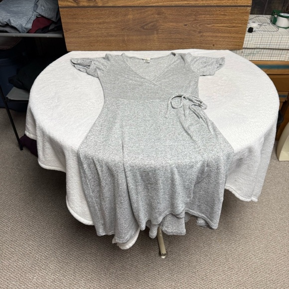 Caution To The Wind size medium Gray Wrap Dress - Picture 9 of 9
